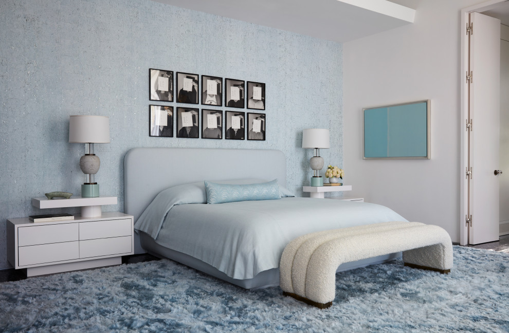 Bedroom - mid-century modern bedroom idea in Los Angeles