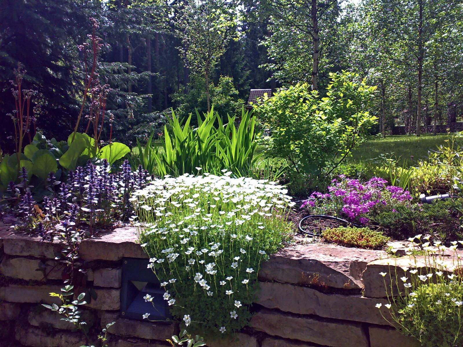 Подпорная стенка. Эффект винтажной кладки