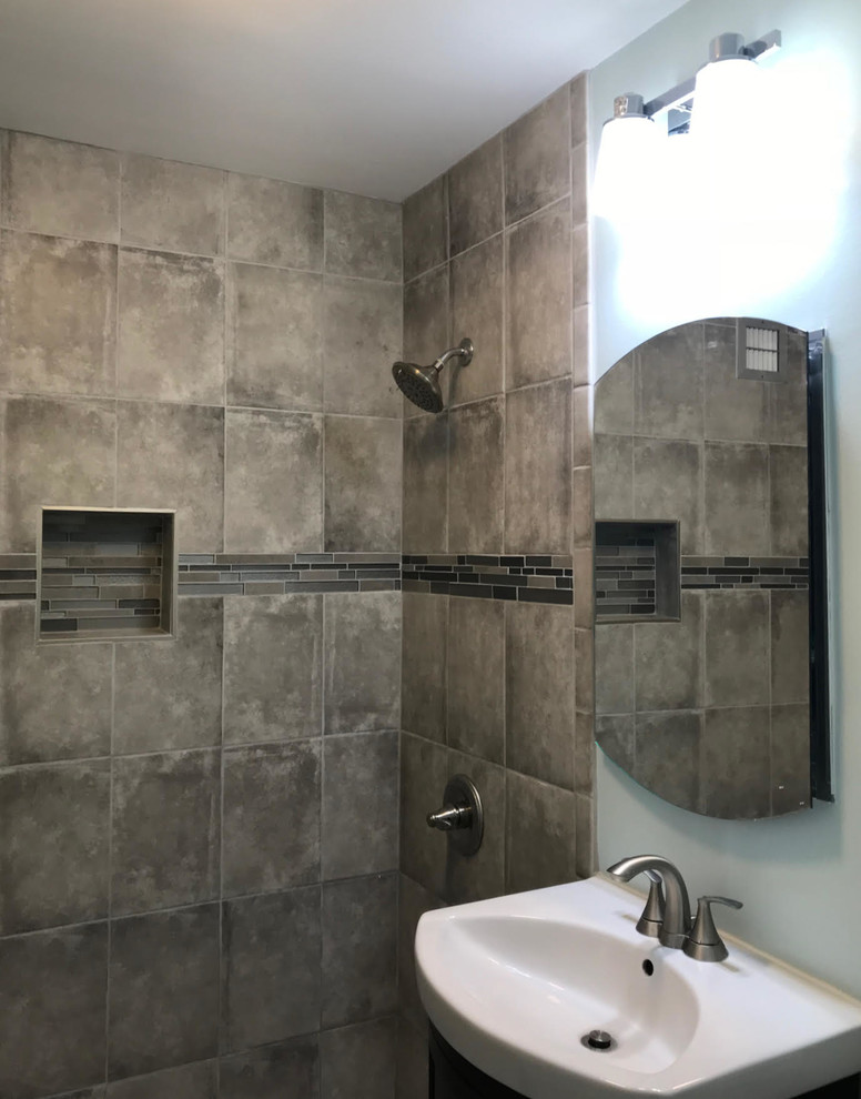 Example of a transitional home design design in DC Metro