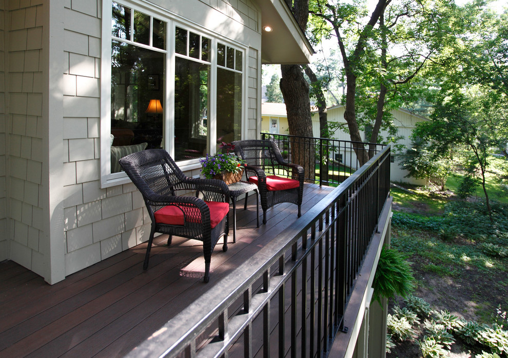 Design ideas for a traditional balcony in Minneapolis.