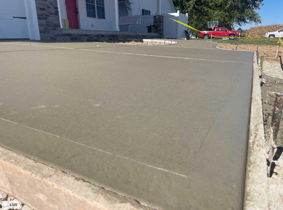 Garage Apron and Sidewalk