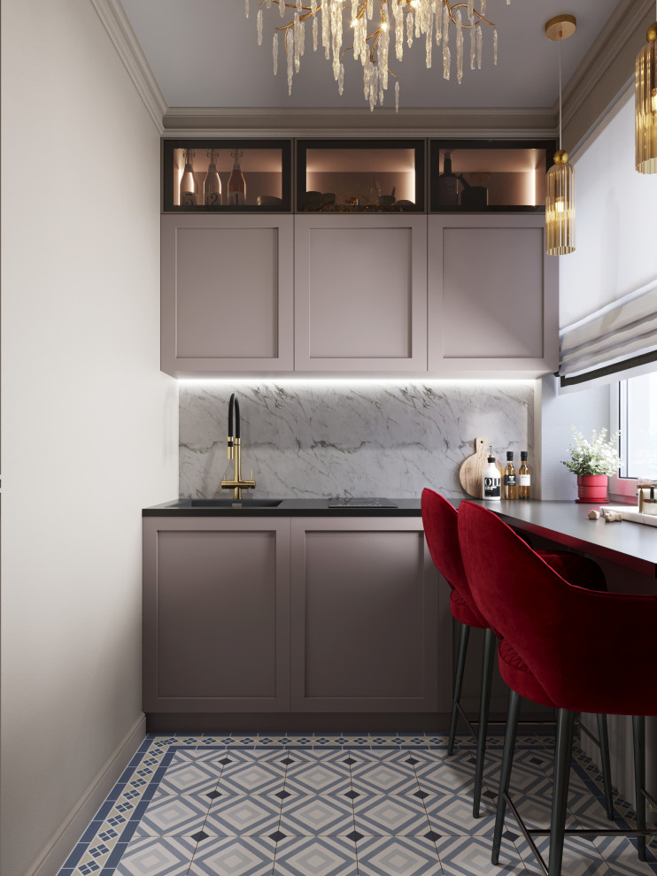 Квартира 38 кв. м. в Москве в старом фонде