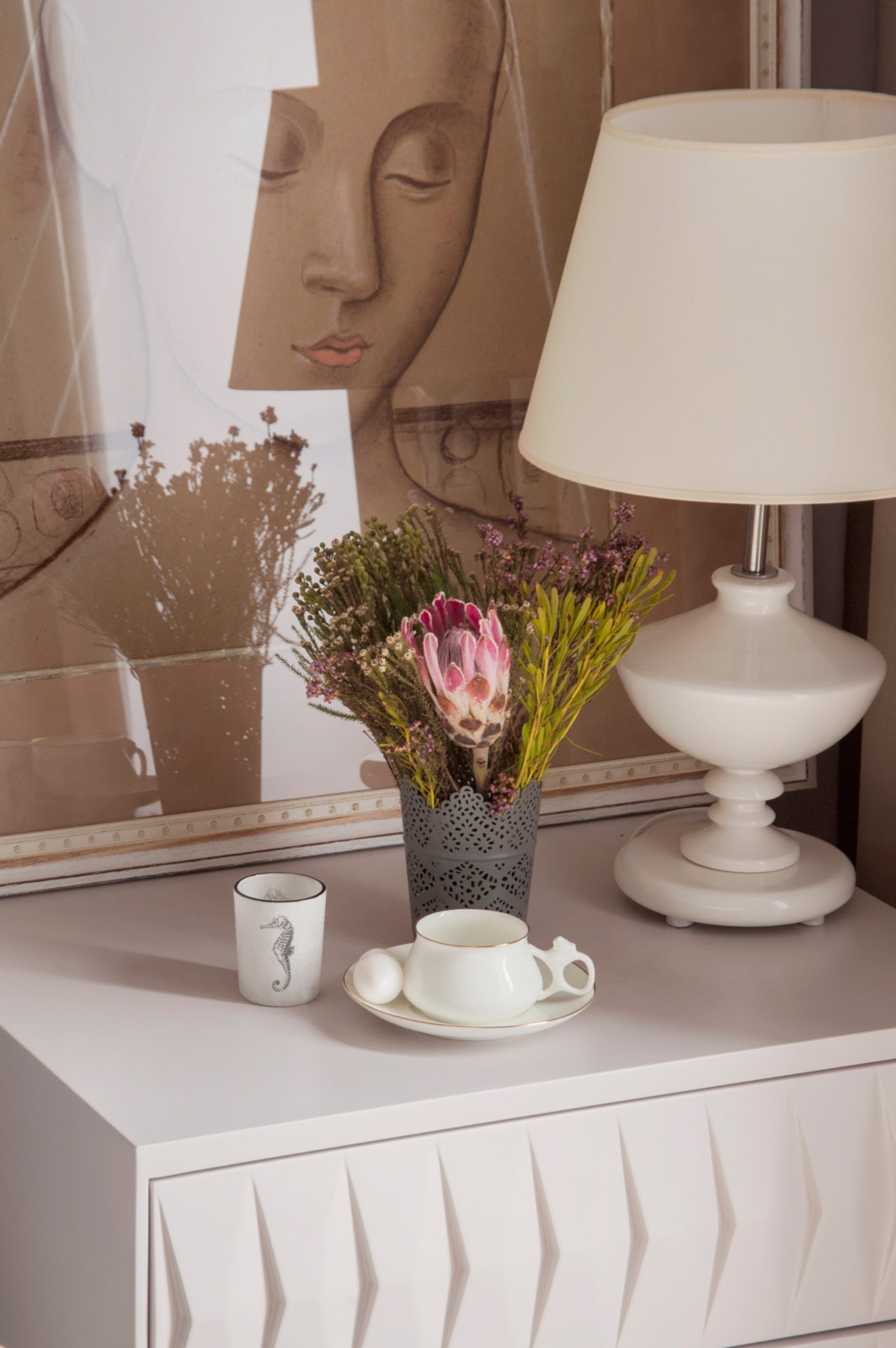 Квартира в доме по проекту архитектора Жолтовского.