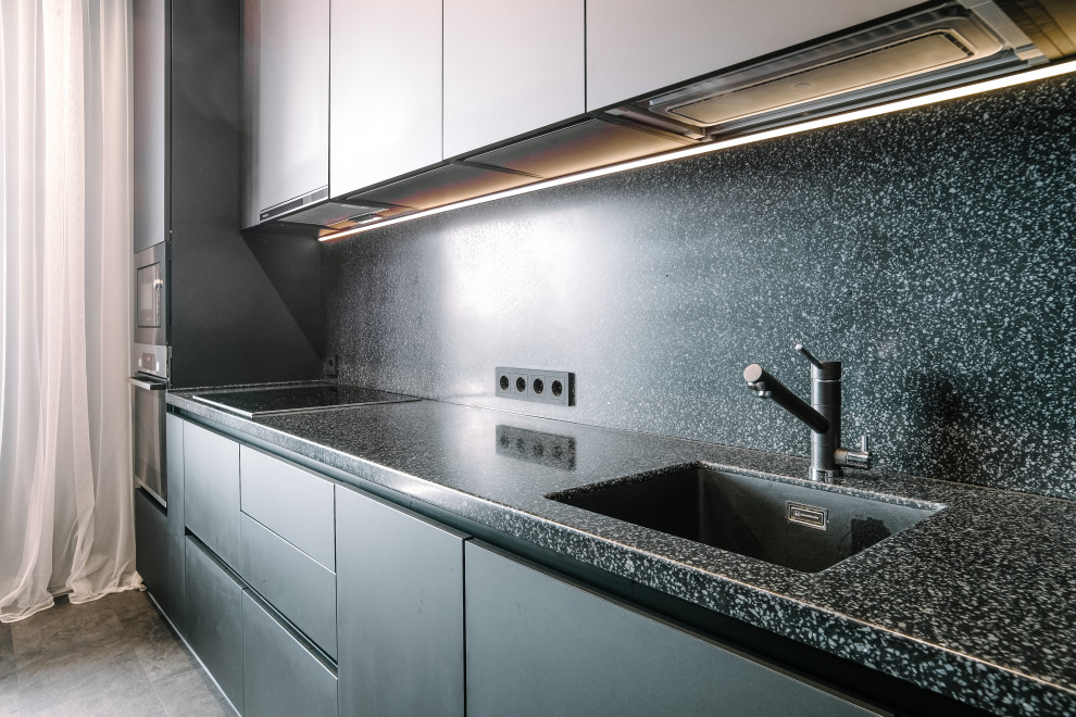 Двушка на набережной