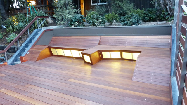 Benton Way modern-terrace