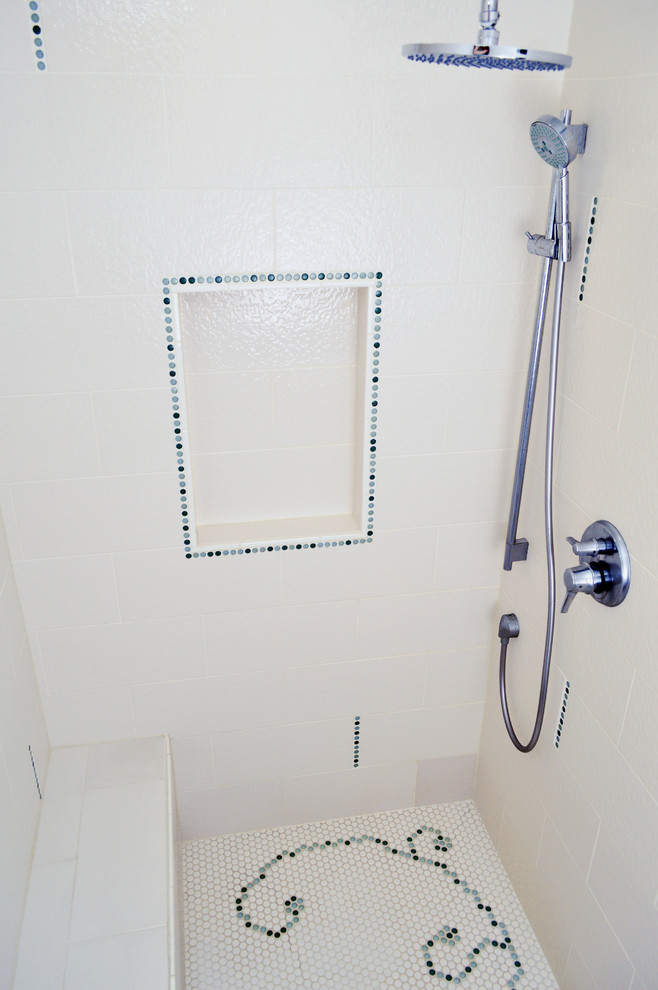 Design ideas for a mid-sized transitional master bathroom in Seattle with an open shower, white tile, ceramic tile and ceramic floors.