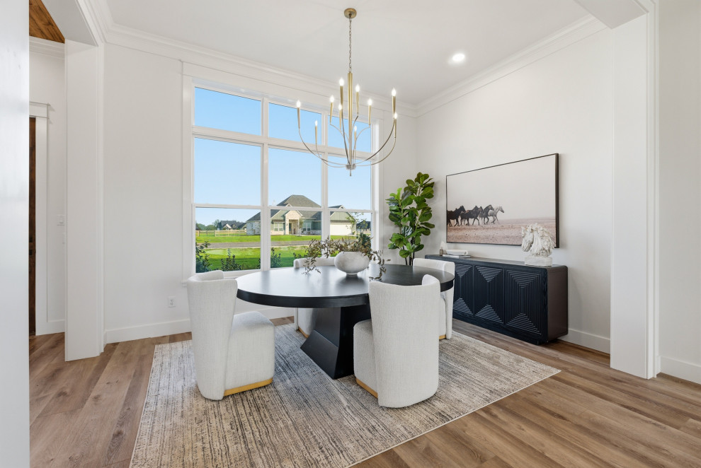 Mathis Collection I Bryan Texas