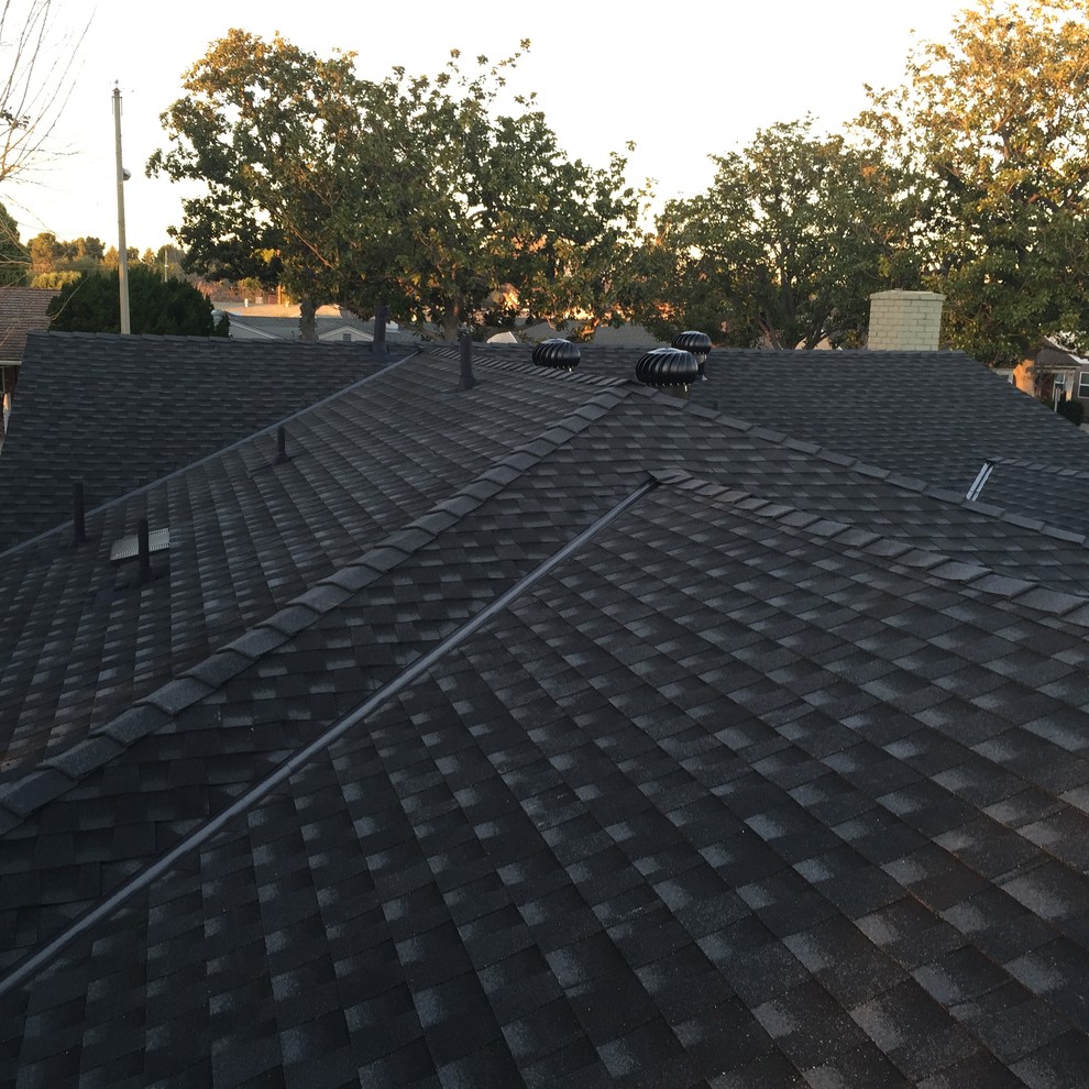 GAF Timberline Ultra Charcoal Contemporary Los Angeles by EC