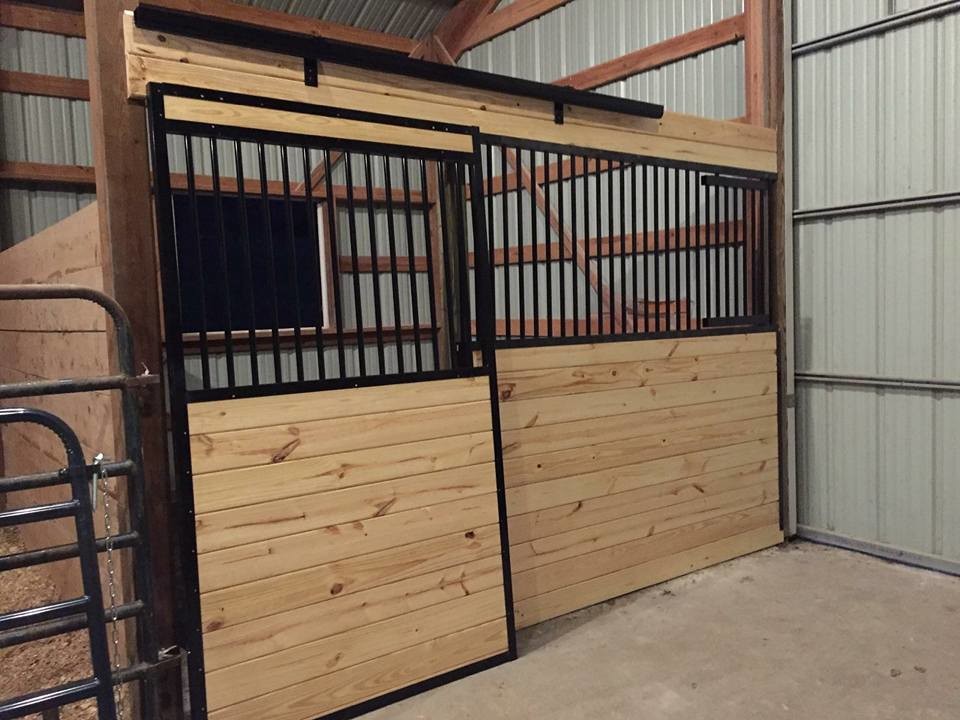 Example of a large mountain style detached barn design in Baltimore