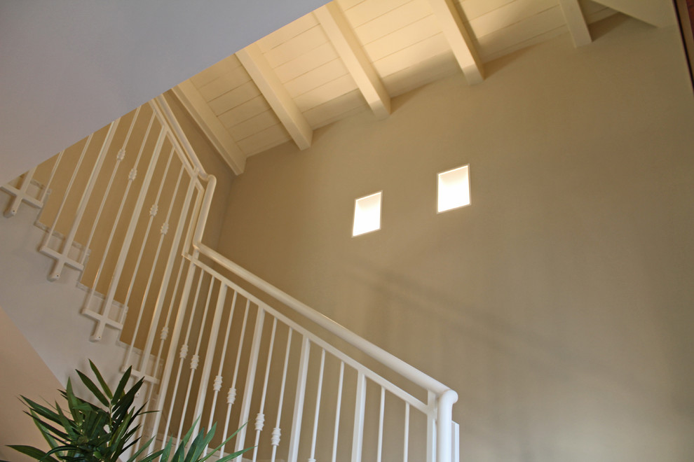 SOTTOTETTO LEGNO studio dei colori e dei materiali per alti livelli di comfort