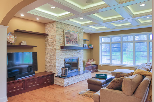 Custom Built Home Using Universal Design contemporaneo-sala-de-estar