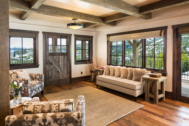 Big Sky Duplex rustic-entry