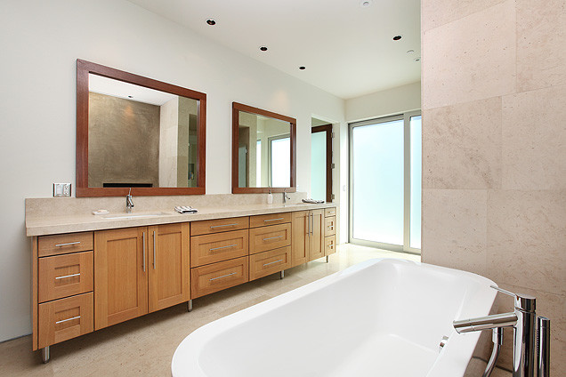 Inspiration for a traditional bathroom in Orange County.