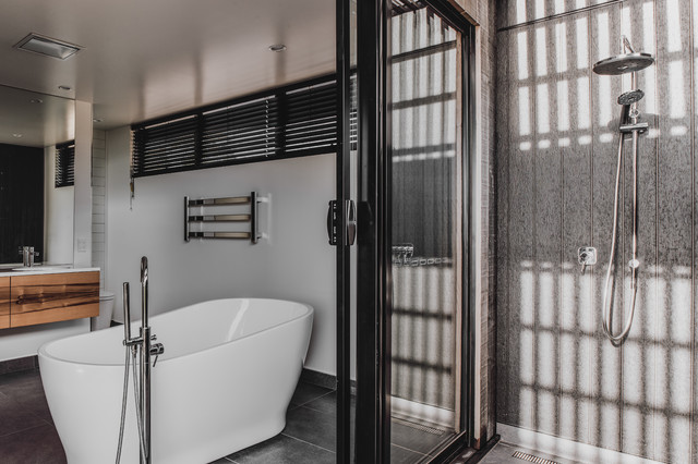 Deviot bathroom