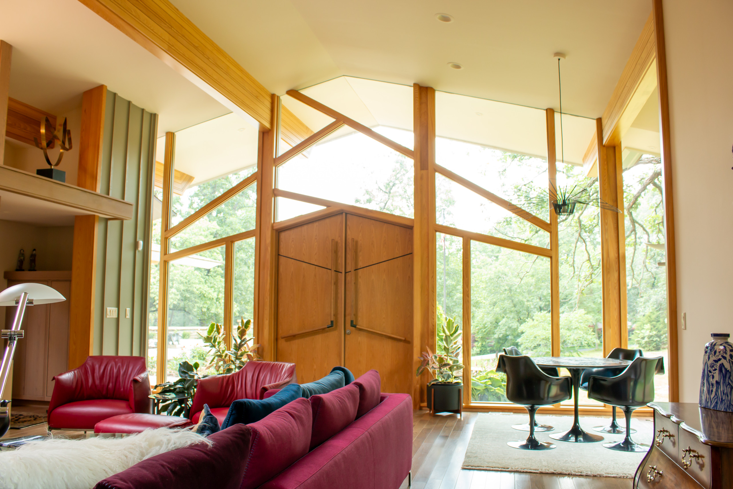 Frank Lloyd Wright Inspired Interior (Corcoran)