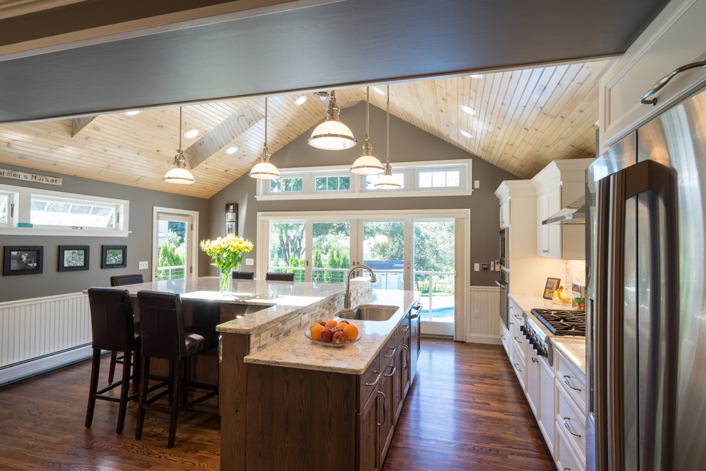Transitional kitchen photo in Boston