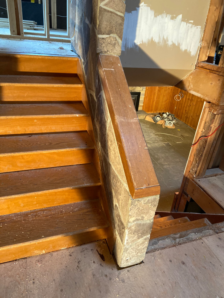 What to do with this low ledge between stairs.
