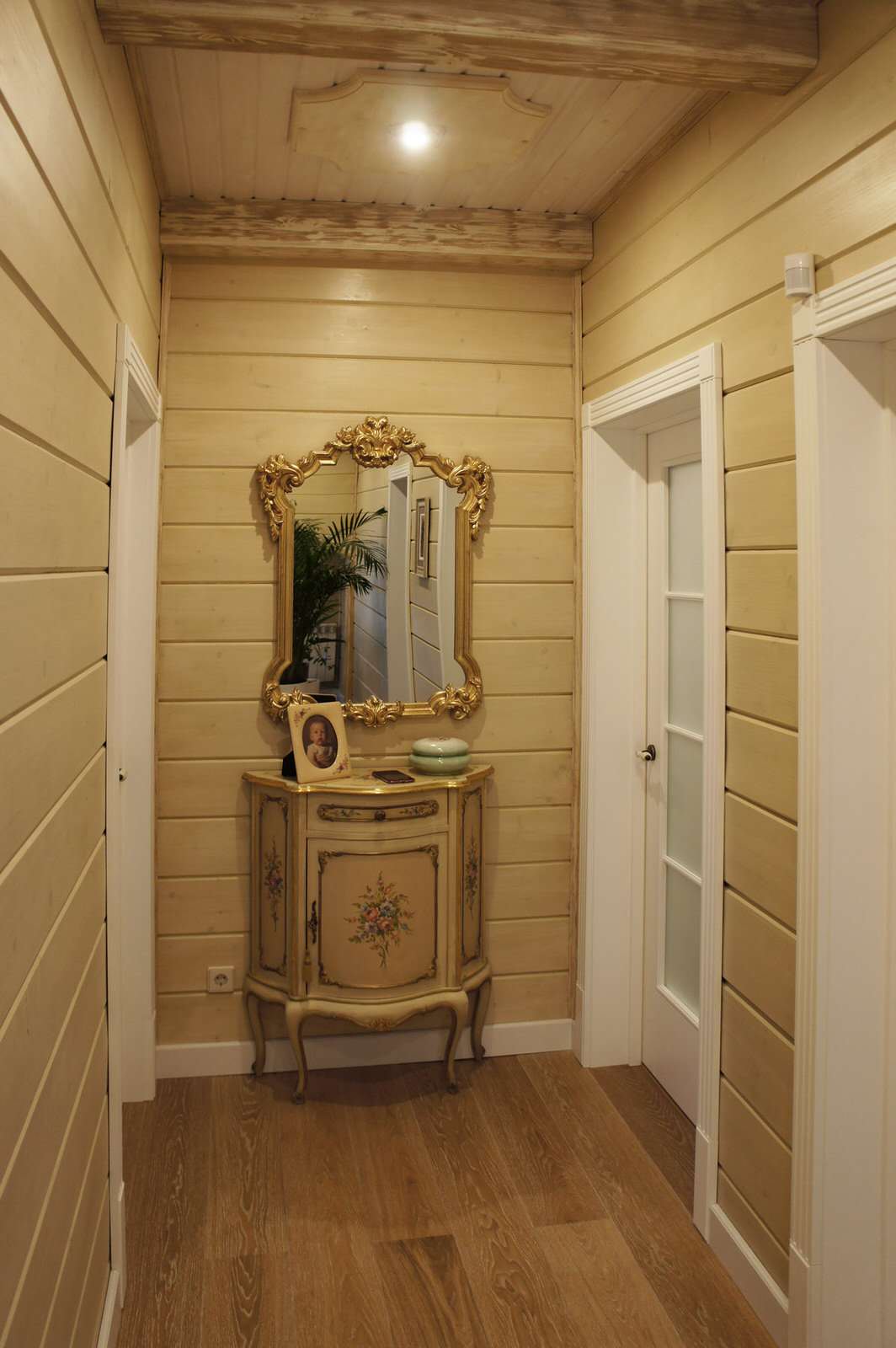 Дизайн интерьера коттеджа в Александровской