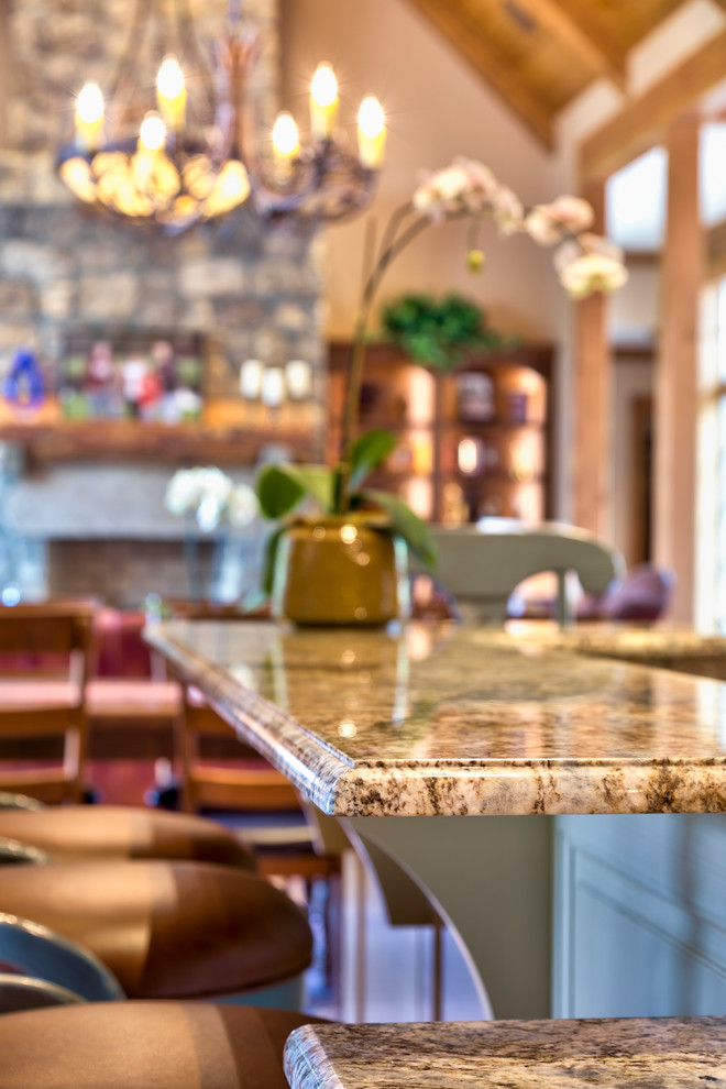 Kitchen - rustic kitchen idea