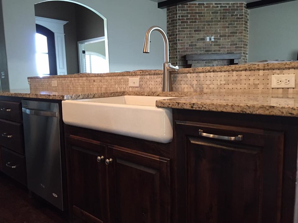 Example of a transitional home design design in Austin
