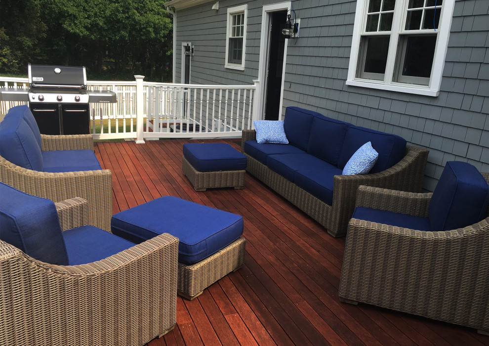 Example of a beach style deck design in Boston