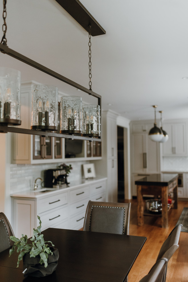 Transitional kitchen photo in Cleveland