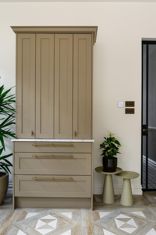 Contemporary Traditional London House- Rabin House