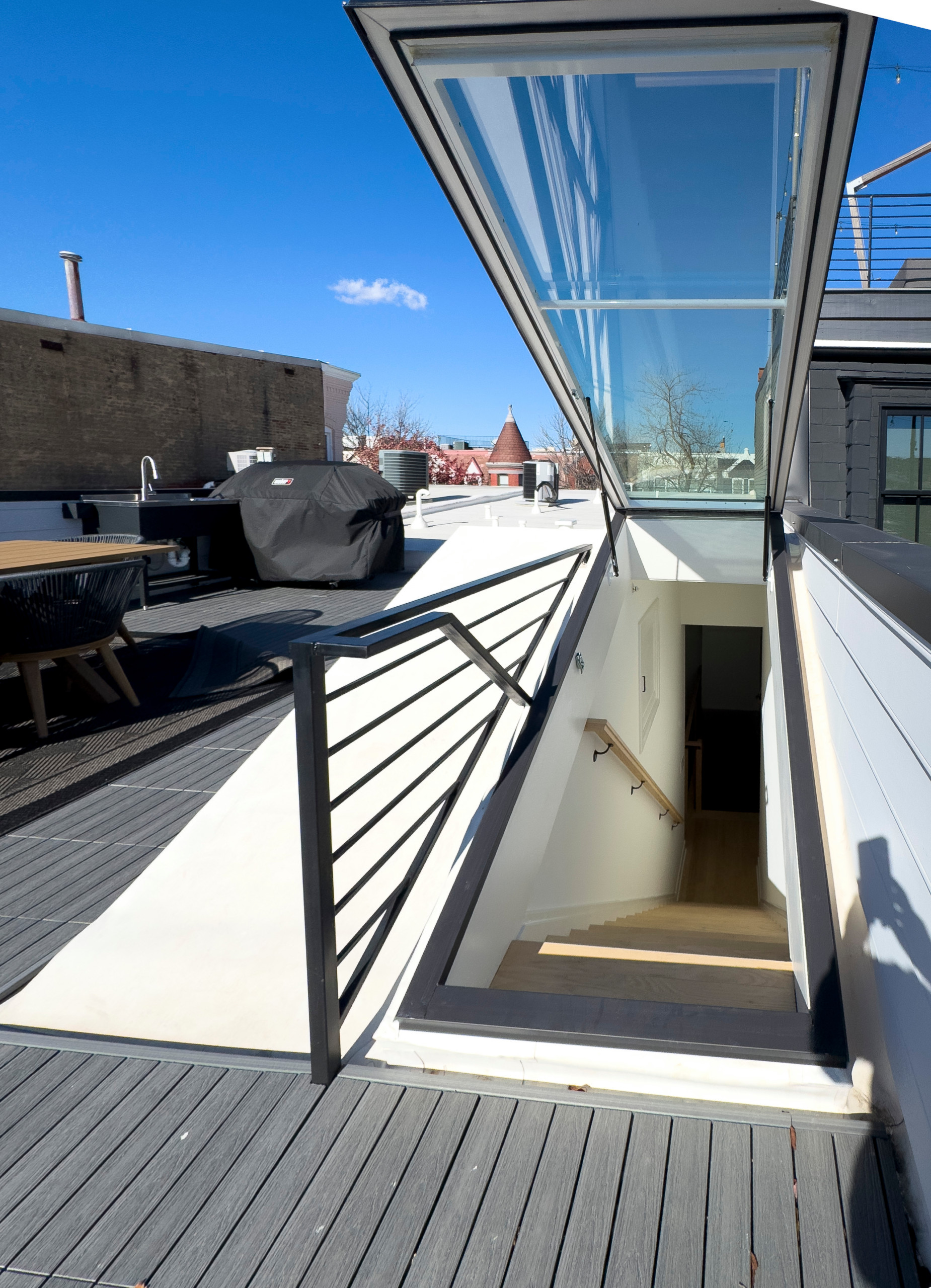 145_Impecable Staircase Renovation in Victorian Home, Washington DC 20001