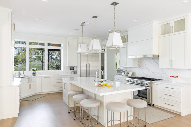Lake Austin Residence klassisch-modern-kueche