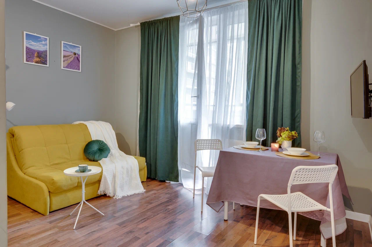 Хоумстейджинг квартиры для посуточной аренды в ЖК "Город"