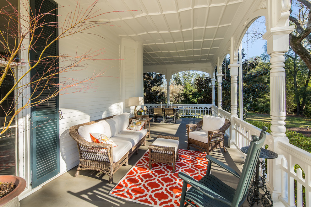 Quaint Porch - Traditional - Exterior - Atlanta - by Merit In Home