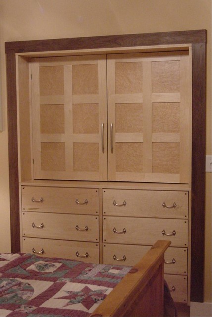 Craftsman Home Built In Dresser Traditional Bedroom