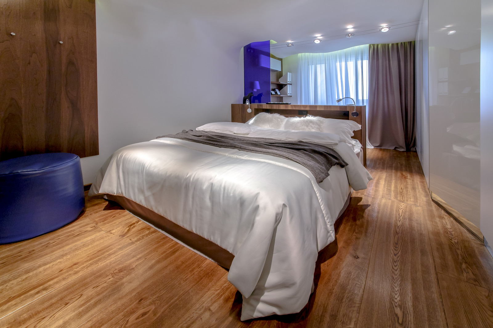 Спальня под облаками