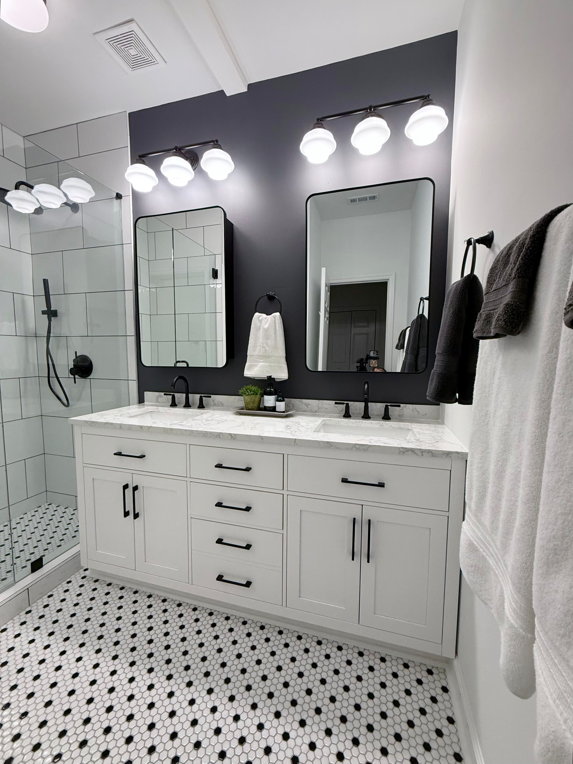 Bellevue Spare Bath Reno