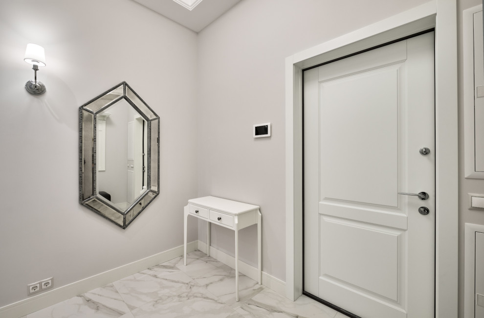 Двери Кантри в светлом интерьере