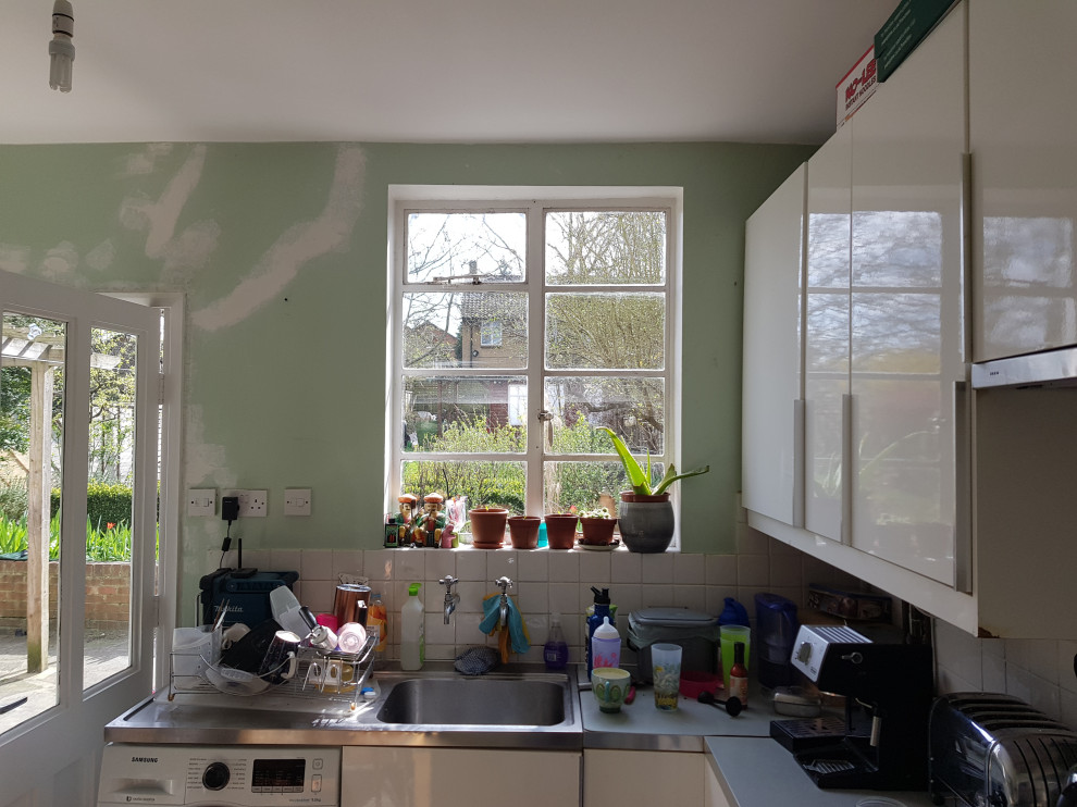 Internal decorations + new bedroom en-suite shower room