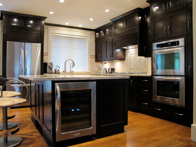 Custom Modern Craftsman New Home Build Traditional Kitchen