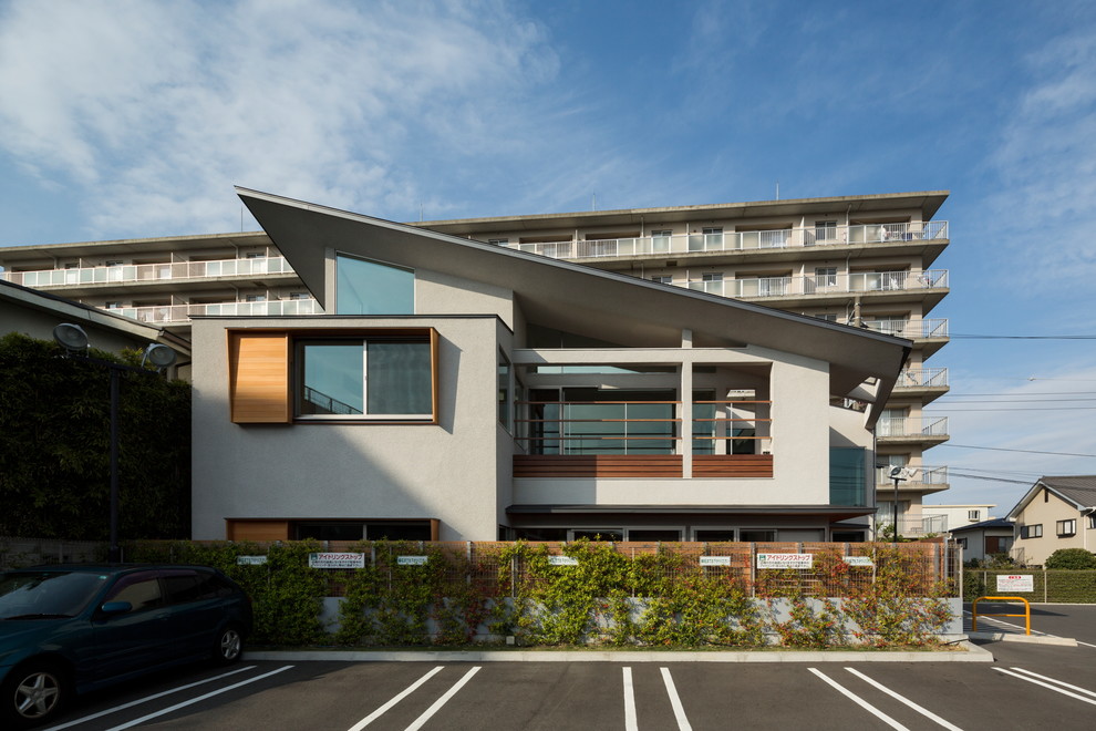 Modern home design in Yokohama.