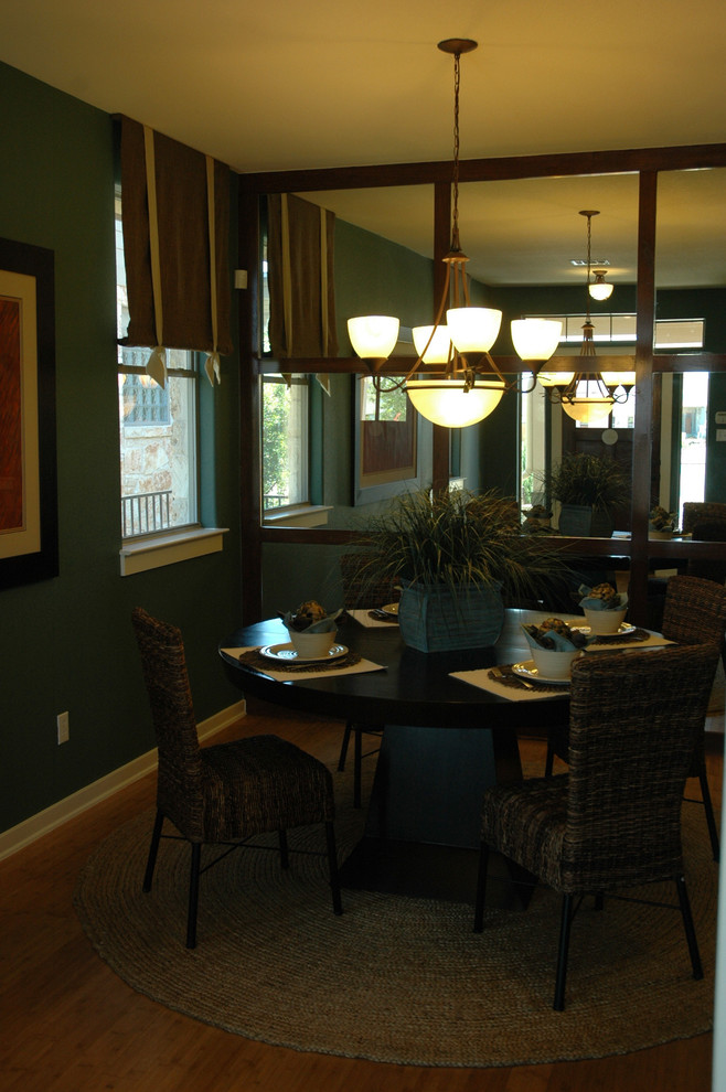 Inspiration for a transitional home design remodel in Austin