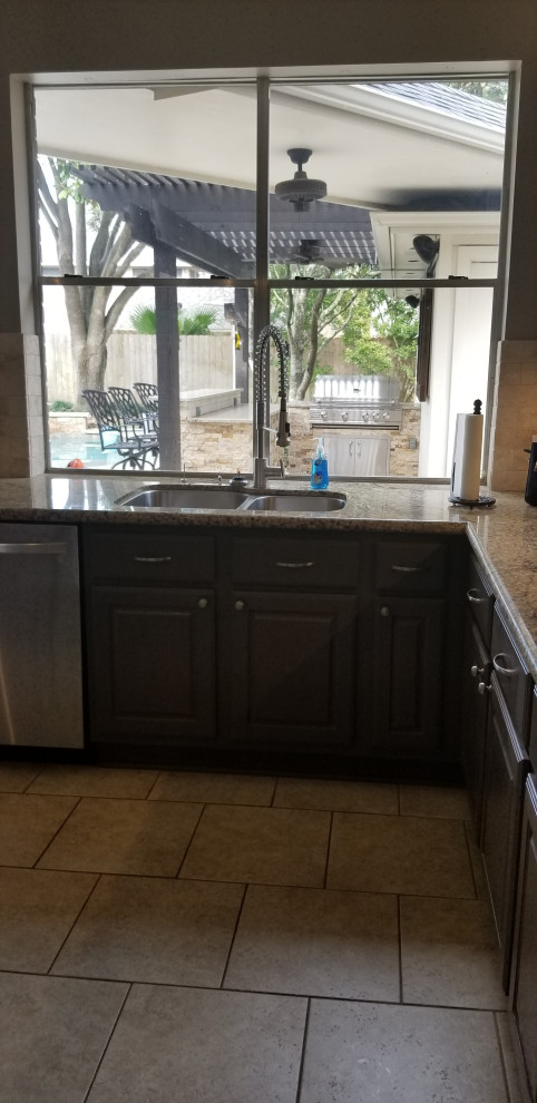 Katy (Kelliwood) Kitchen - Before