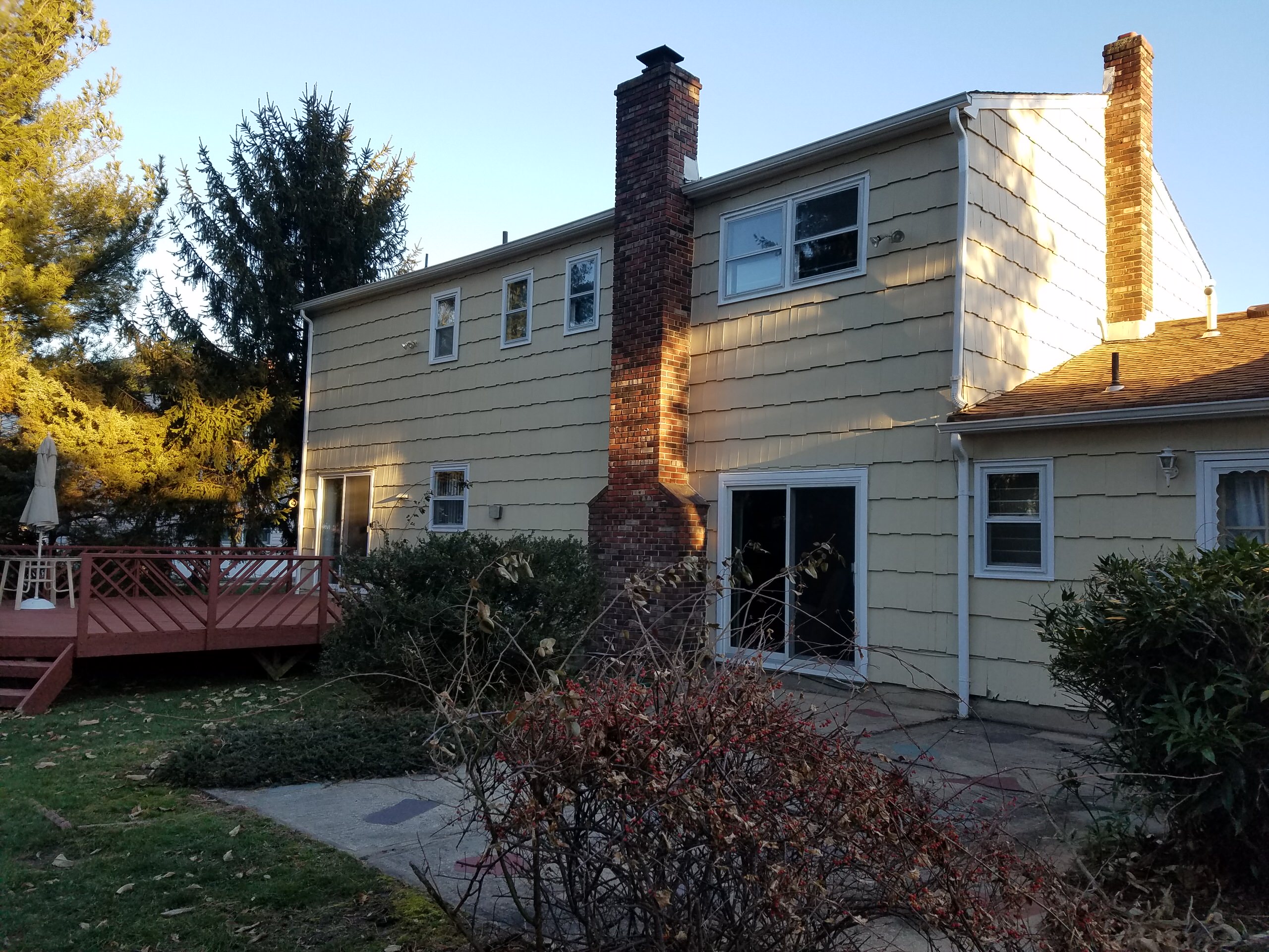 New Windows, Vinyl Siding, and Gutters at Gunpowder Drive in East Brunswick, NJ