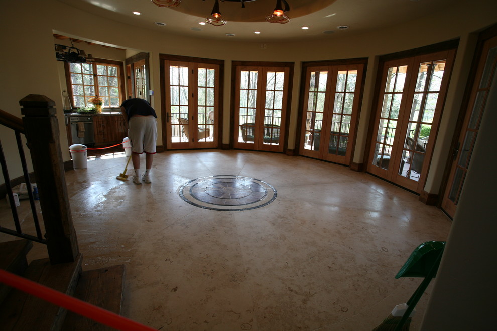 Entryway - traditional entryway idea
