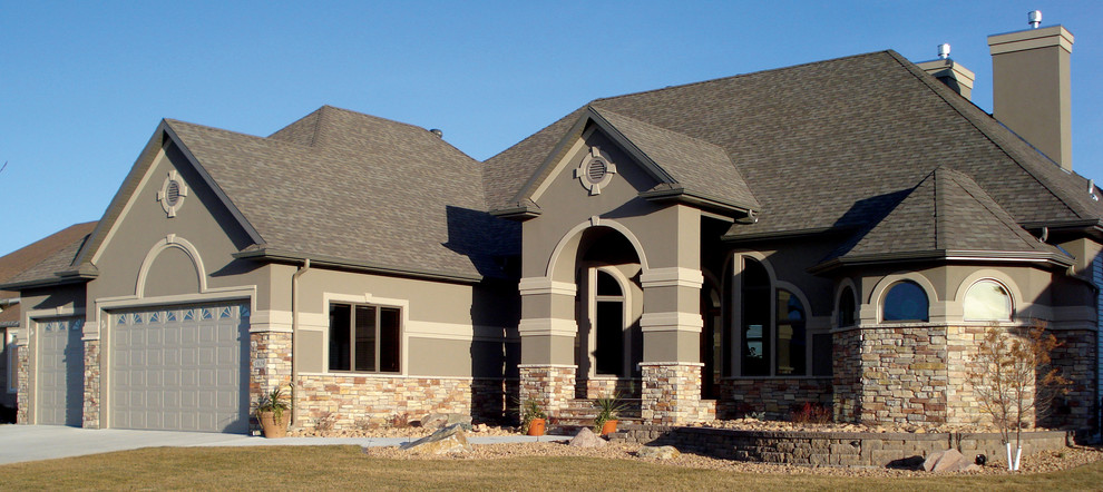 Home design - transitional mixed siding gray home design idea