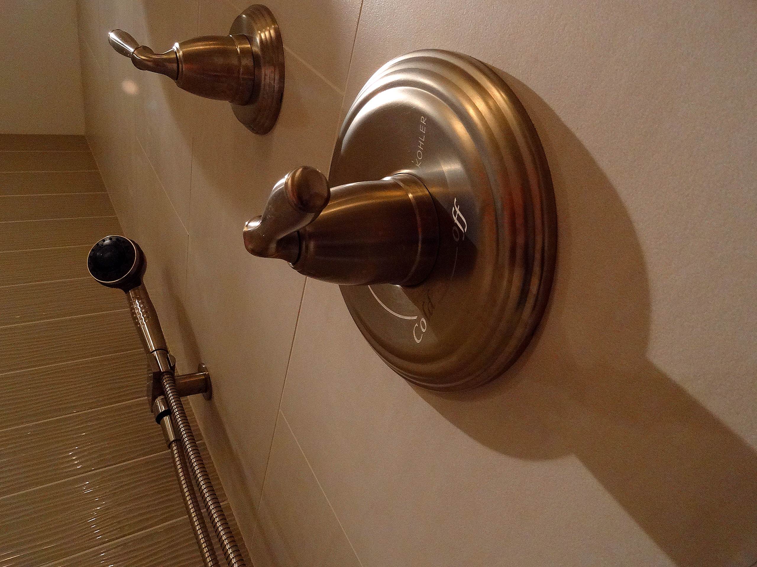 Waukesha Residence - Bath Remodel