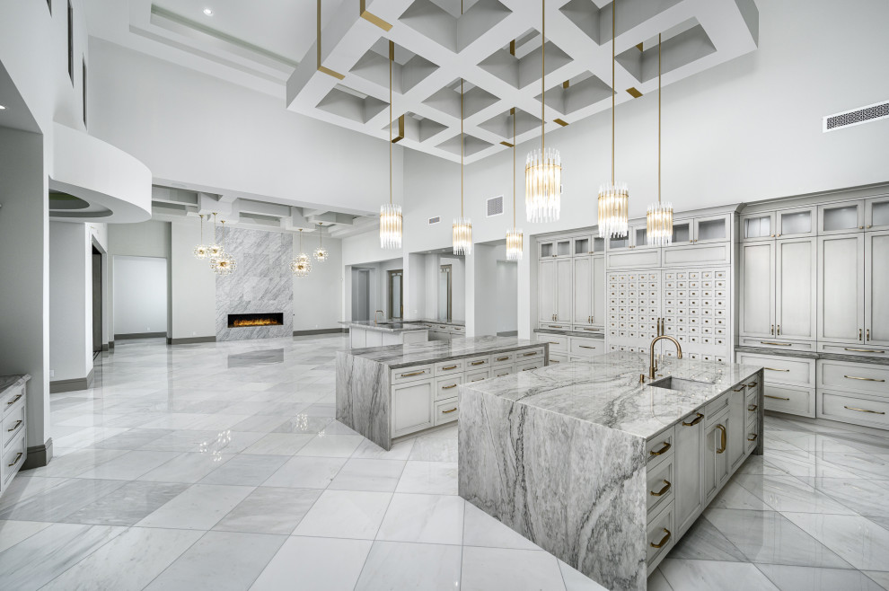 Inspiration for a modern kitchen remodel in Phoenix