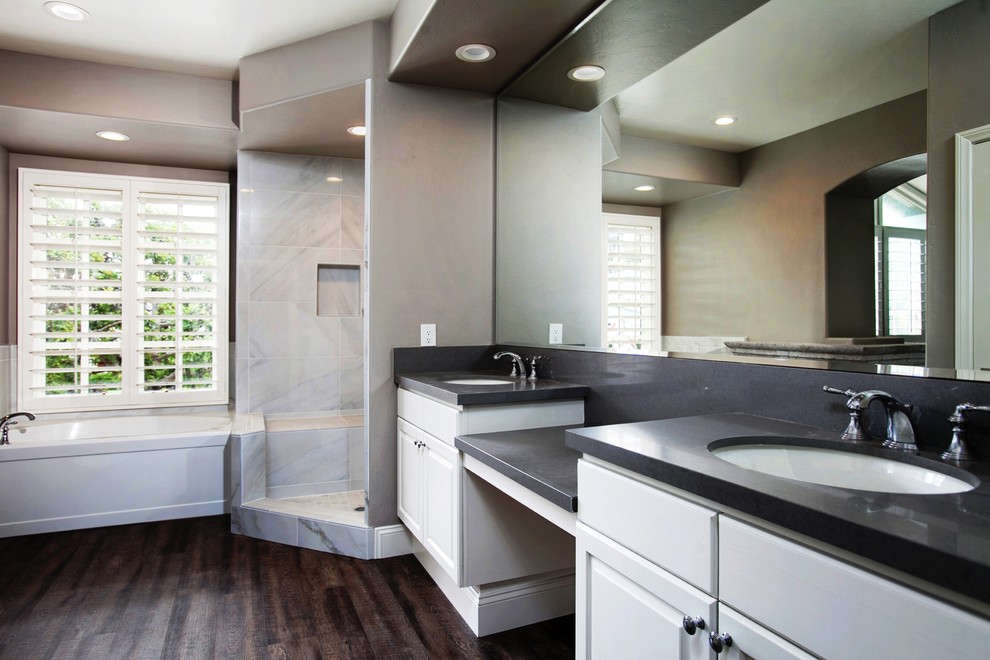 La Jolla Village Condo Remodel - Modern - Bathroom - San ...