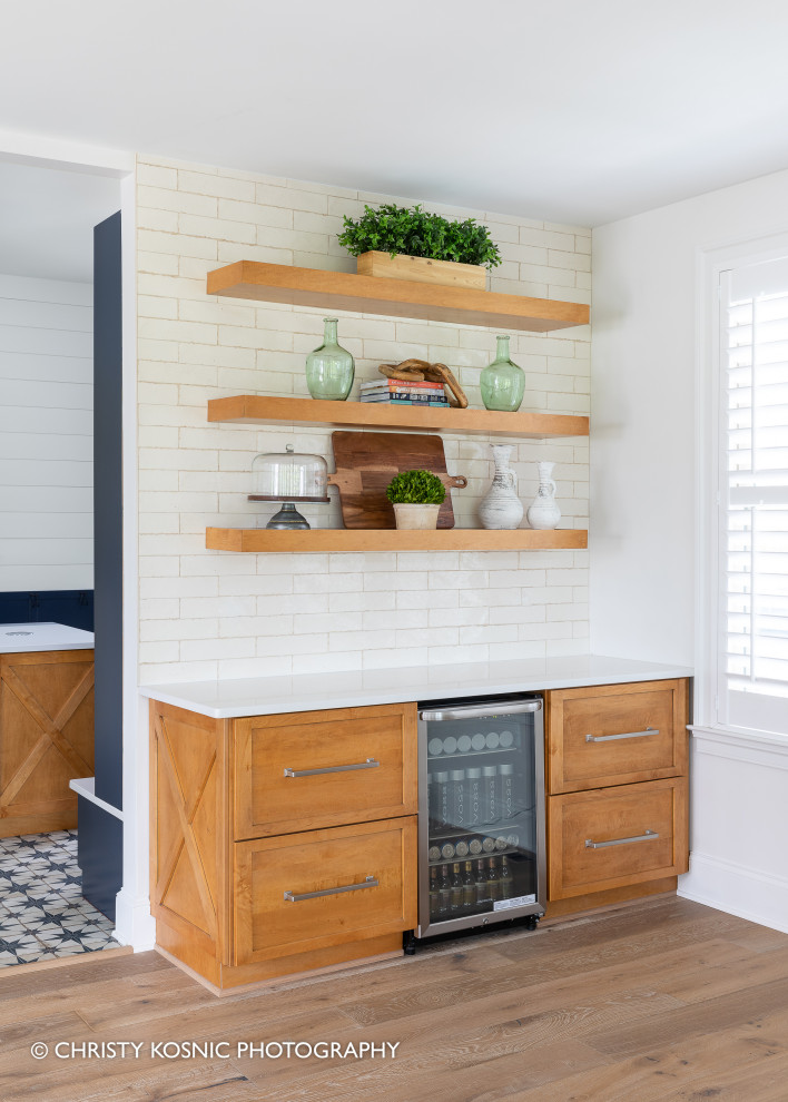 Home design - transitional home design idea in DC Metro