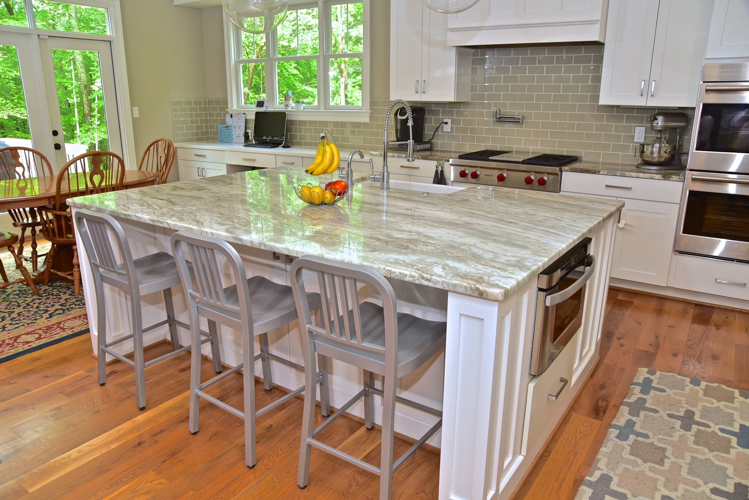 White Kitchen