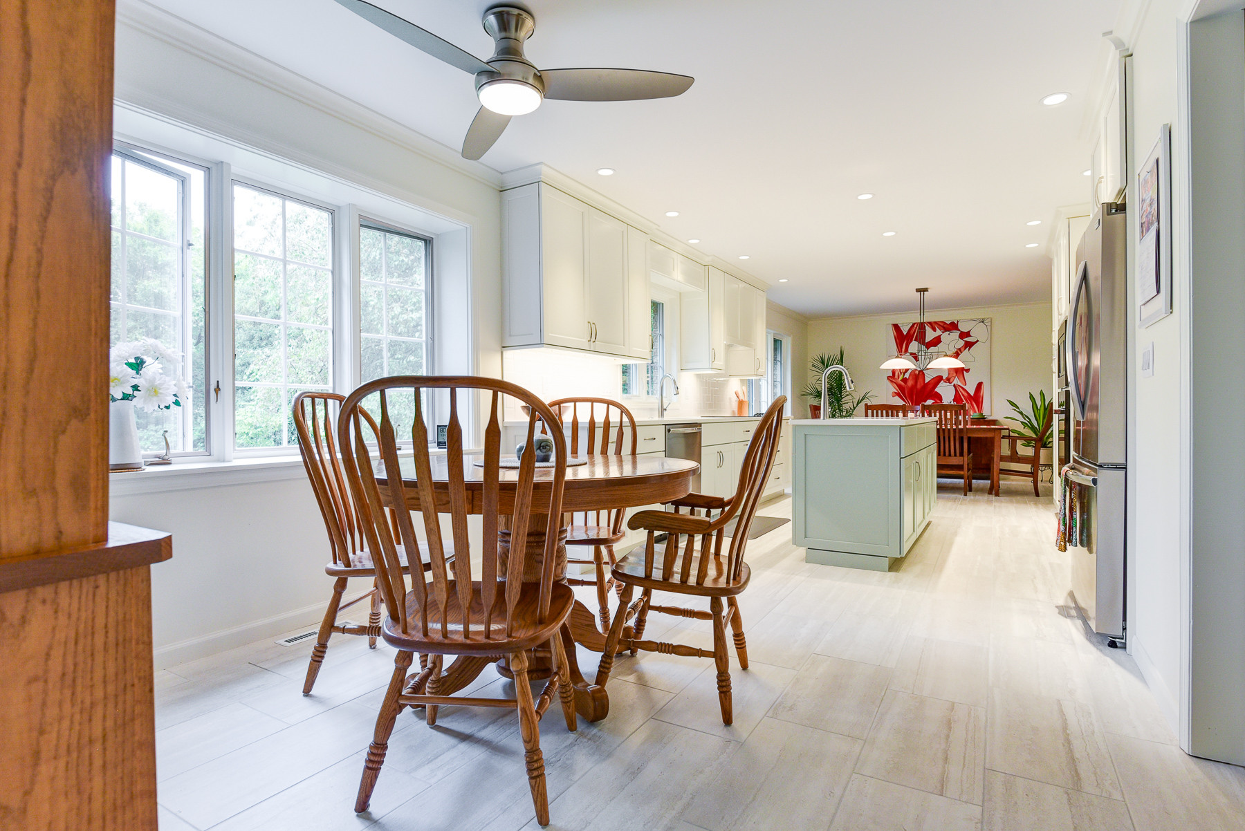 Modern Kitchen Champaign
