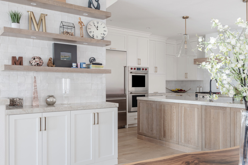Transitional kitchen photo in Los Angeles